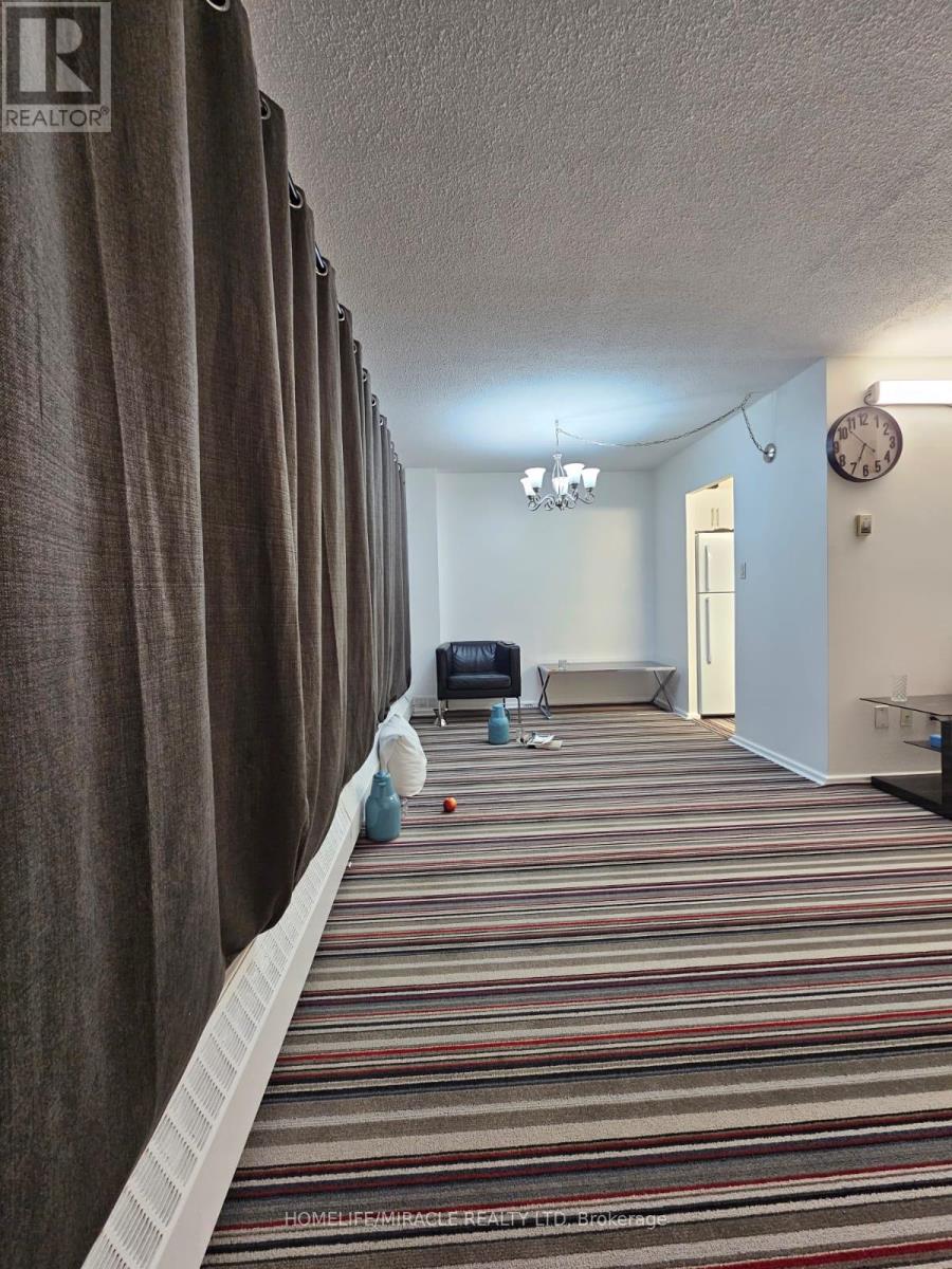 201 - 715 Don Mills Road Property Photo 7