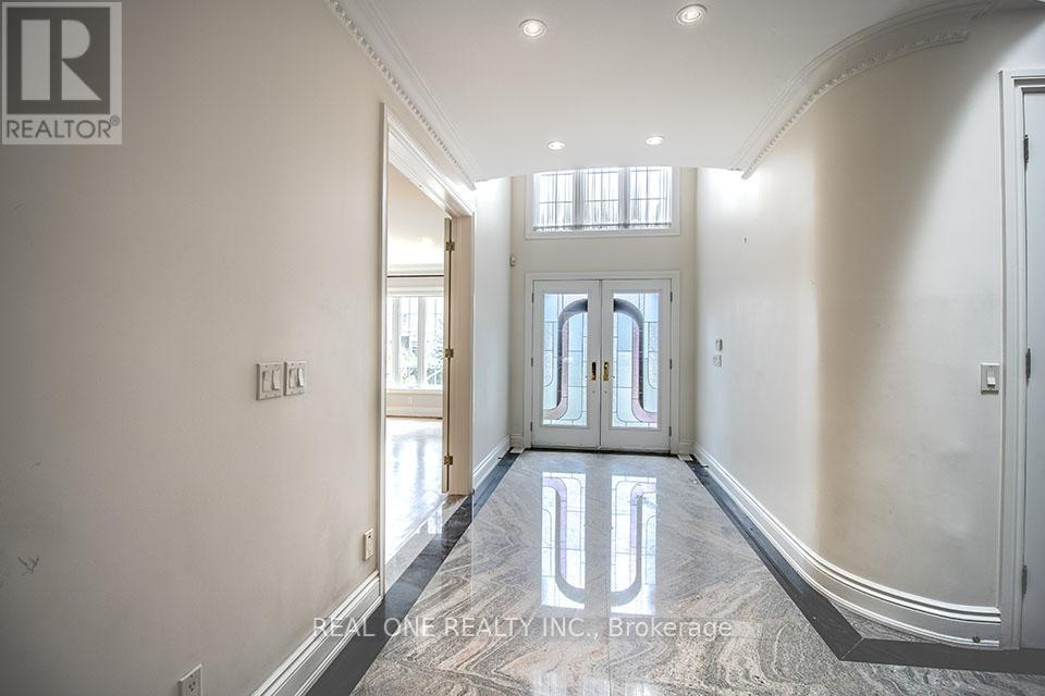 50 Yorkminster Road Property Photo 2