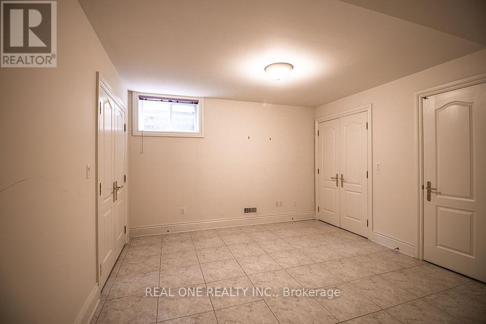 50 Yorkminster Road Property Photo 36