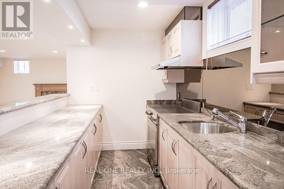 50 Yorkminster Road Property Photo 41