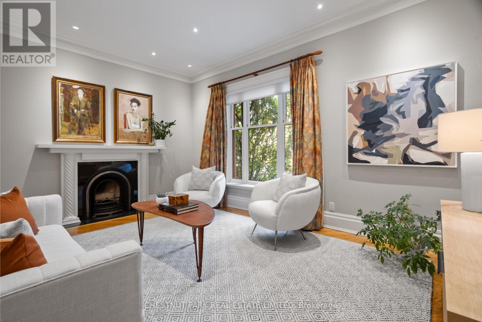 46 Lowther Avenue Property Photo 9
