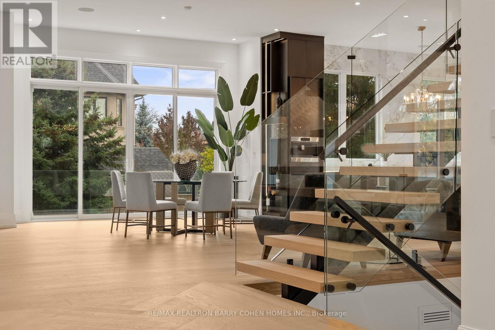 81 Upper Canada Drive Property Photo 12