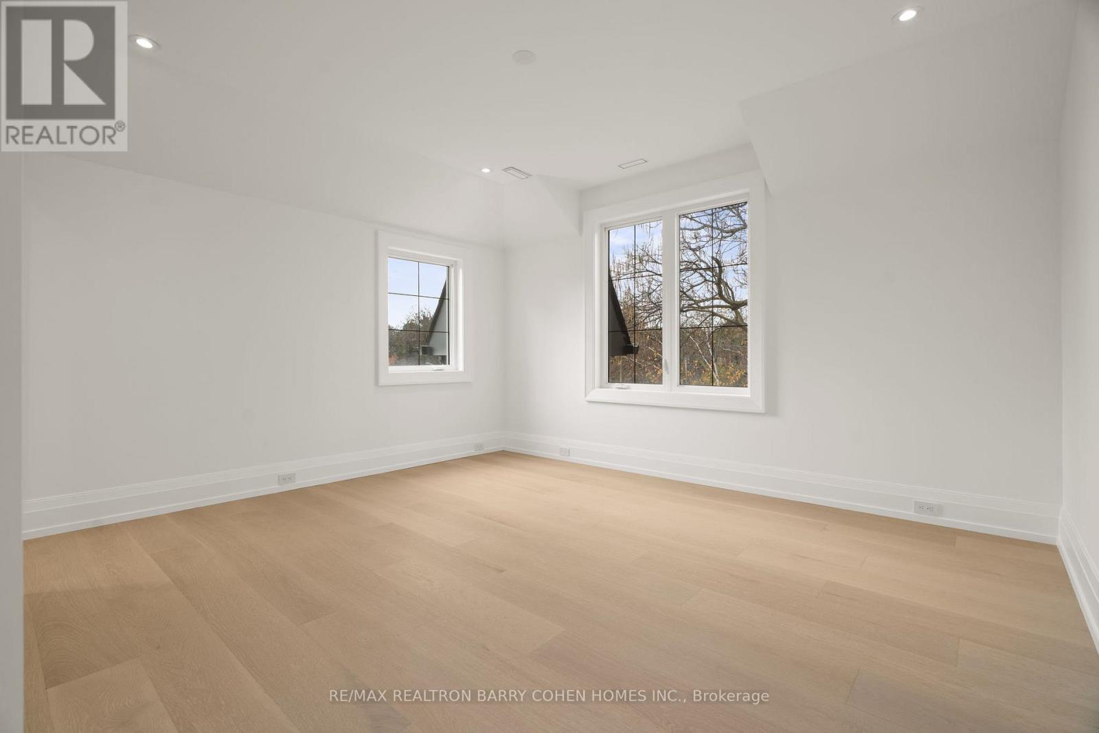 81 Upper Canada Drive Property Photo 31