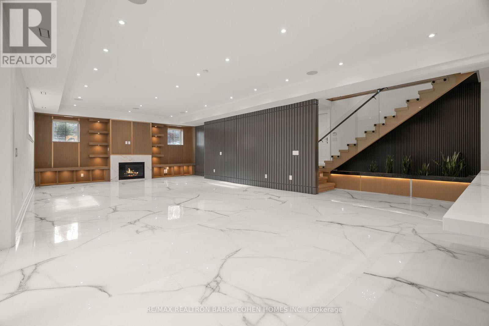 81 Upper Canada Drive Property Photo 41