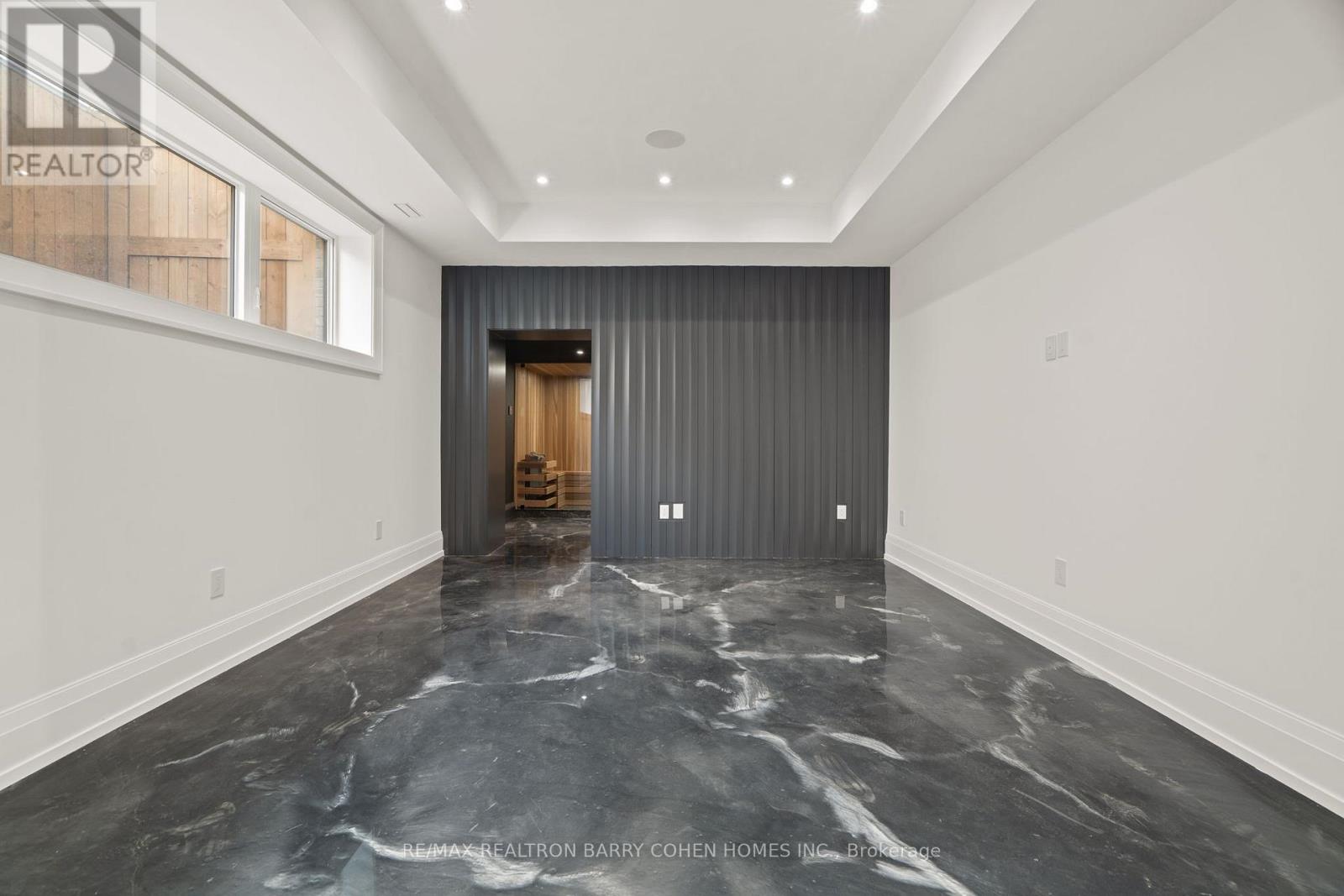 81 Upper Canada Drive Property Photo 44