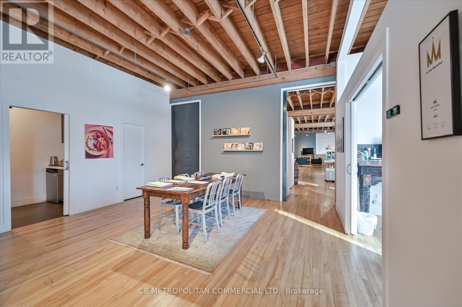 201 Niagara Street Property Photo 12