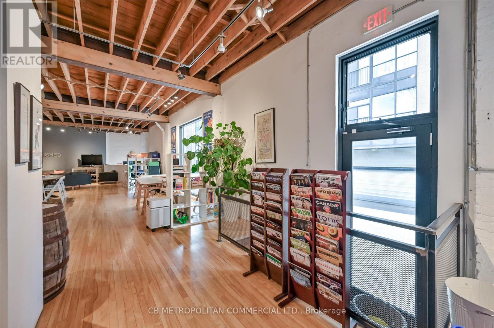 201 Niagara Street Property Photo 18