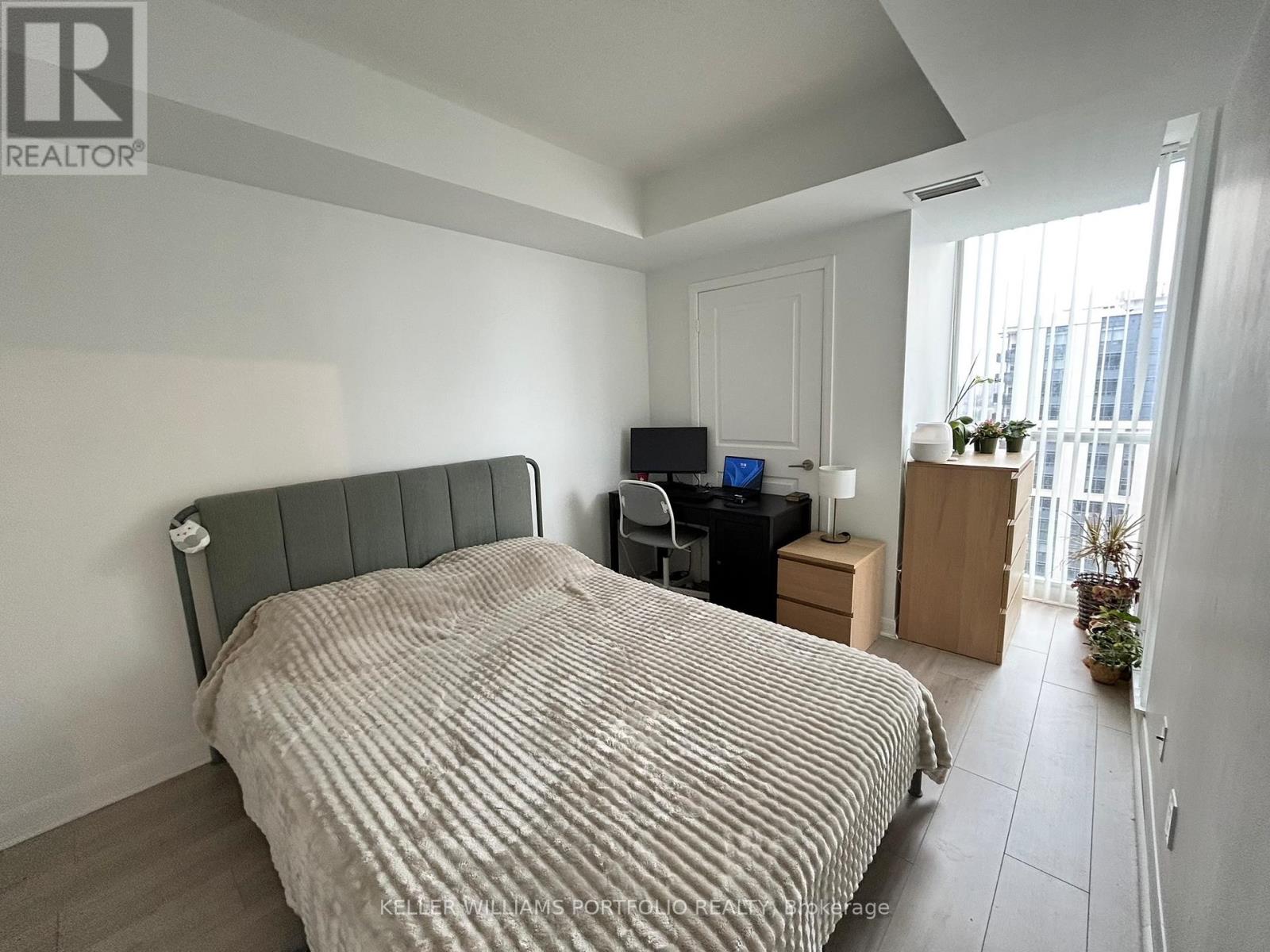 2801 - 4968 Yonge Street Property Photo 9