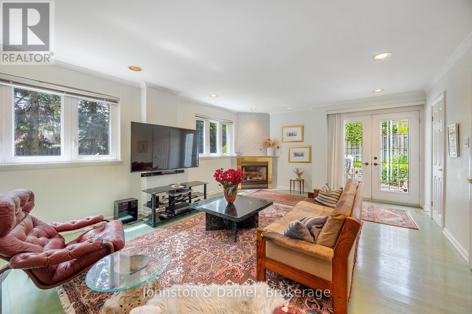 31 George Henry Boulevard Property Photo 16