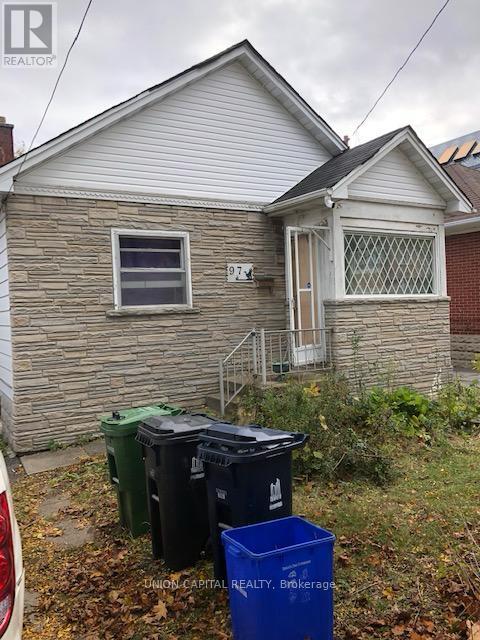 97 BYNG AVENUE