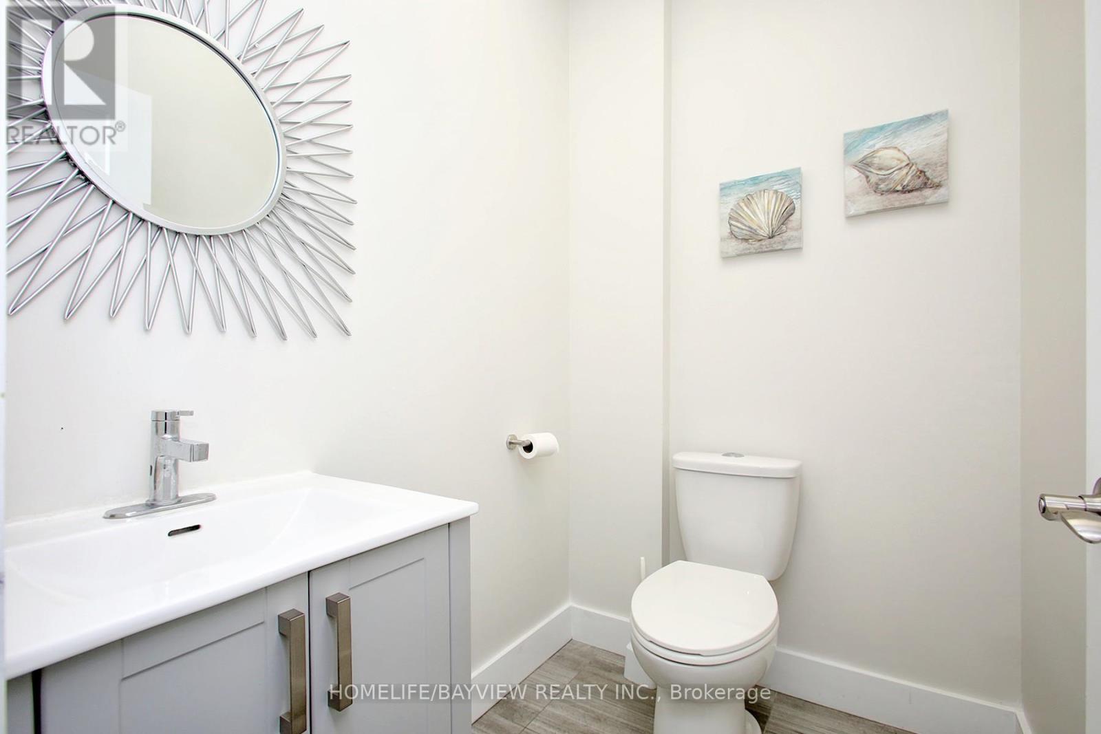6166 Yonge Street Property Photo 11