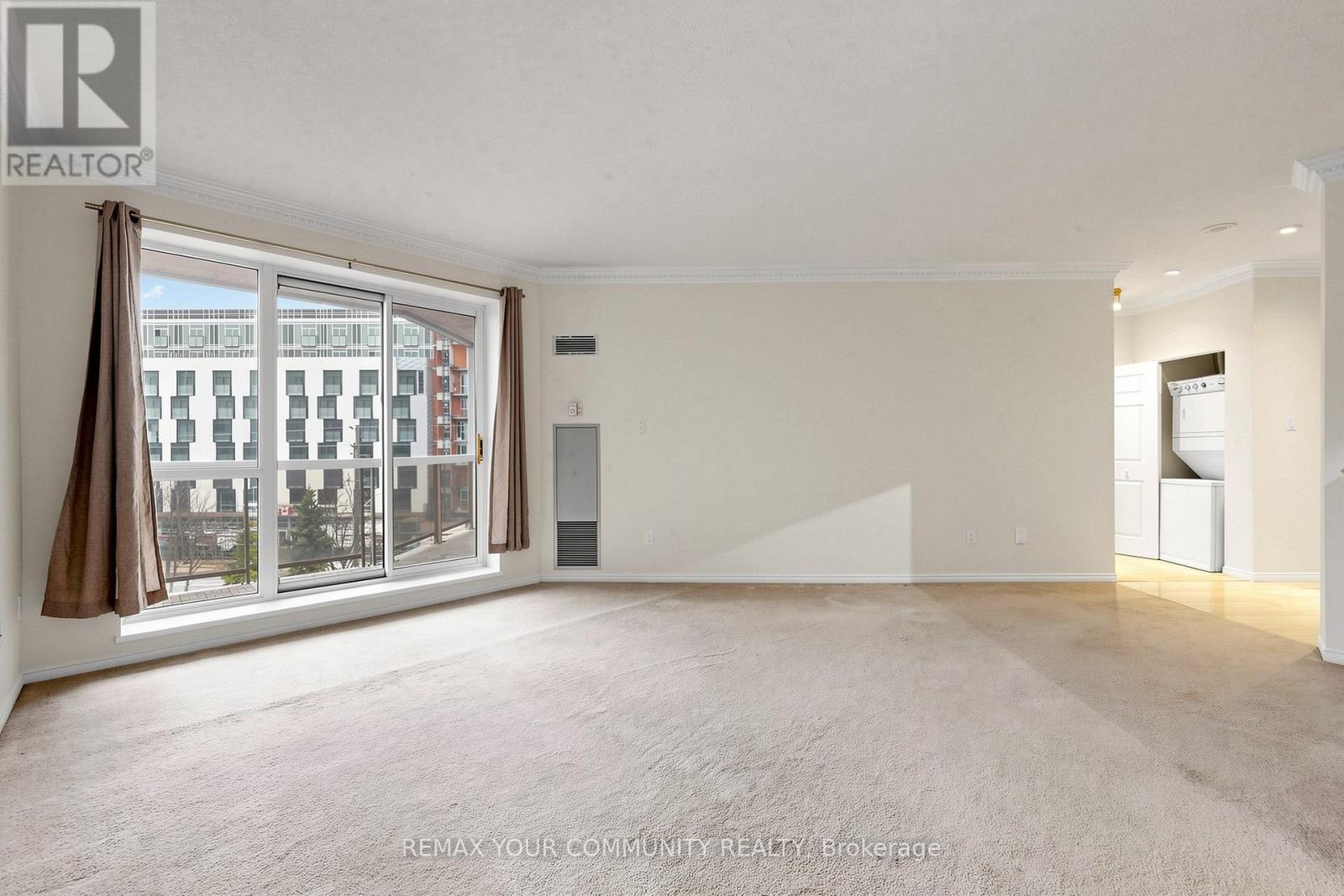 506 - 800 Sheppard Avenue W Property Photo 4