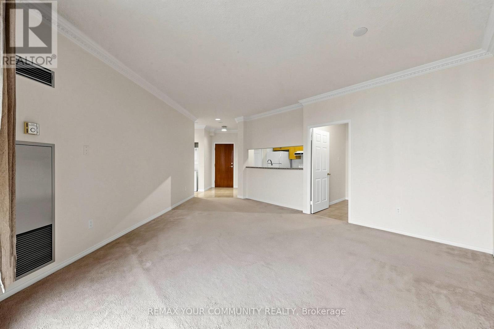506 - 800 Sheppard Avenue W Property Photo 5