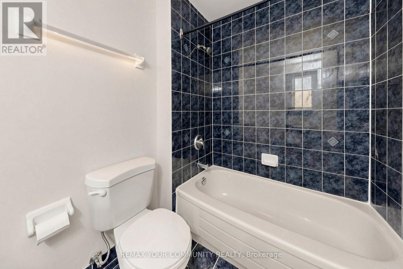 506 - 800 Sheppard Avenue W Property Photo 15