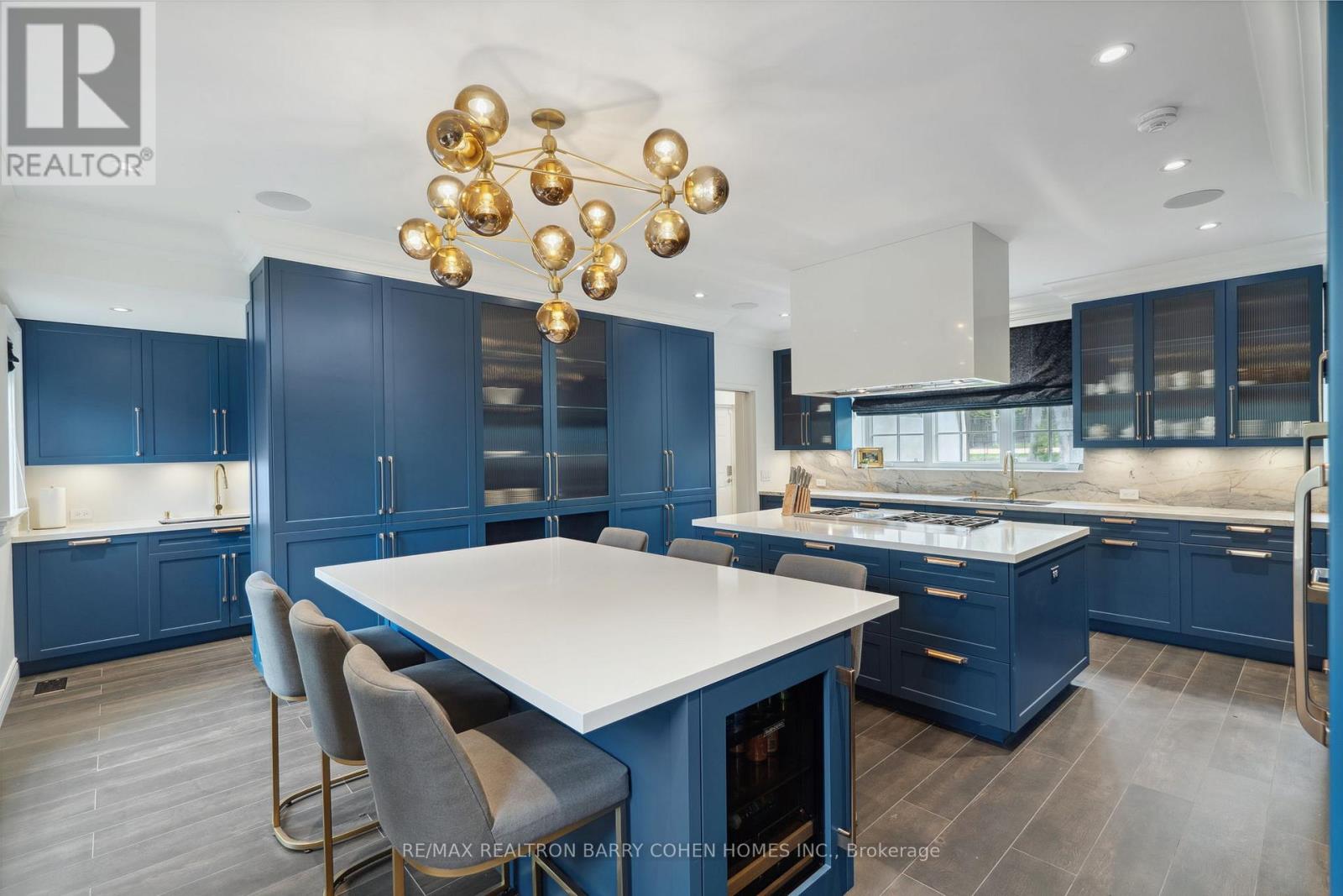 15 Park Lane Circle Property Photo 10