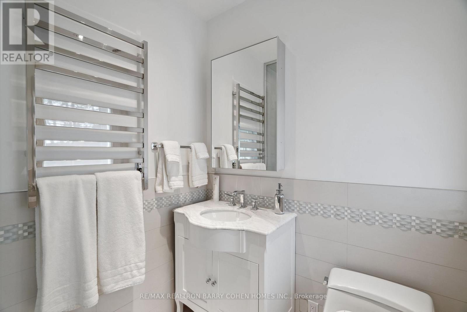 15 Park Lane Circle Property Photo 30