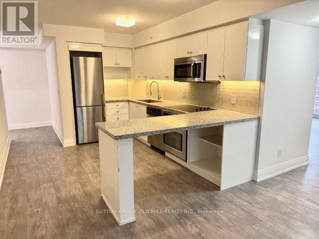 W804 - 565 Wilson Avenue W Property Photo 2