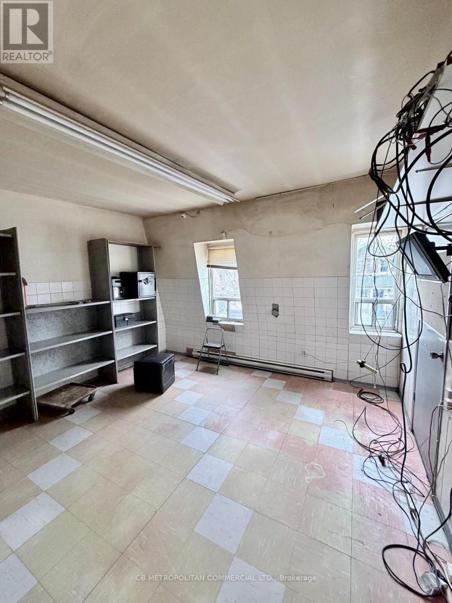 10 Clinton Street Property Photo 7