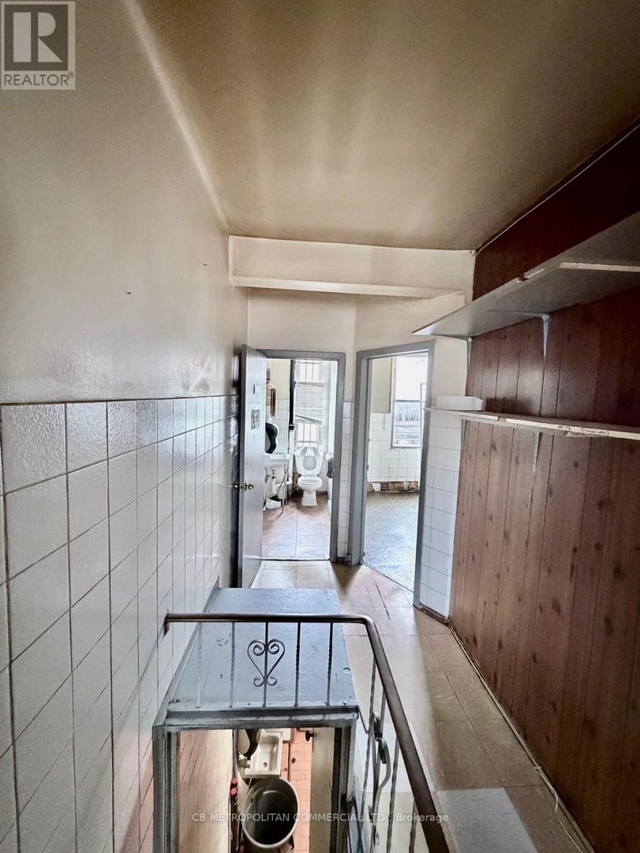 10 Clinton Street Property Photo 8