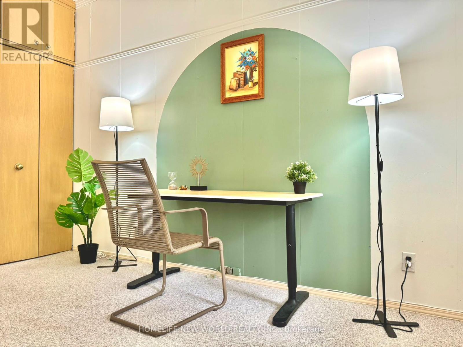 1563 Bathurst Street Property Photo 4