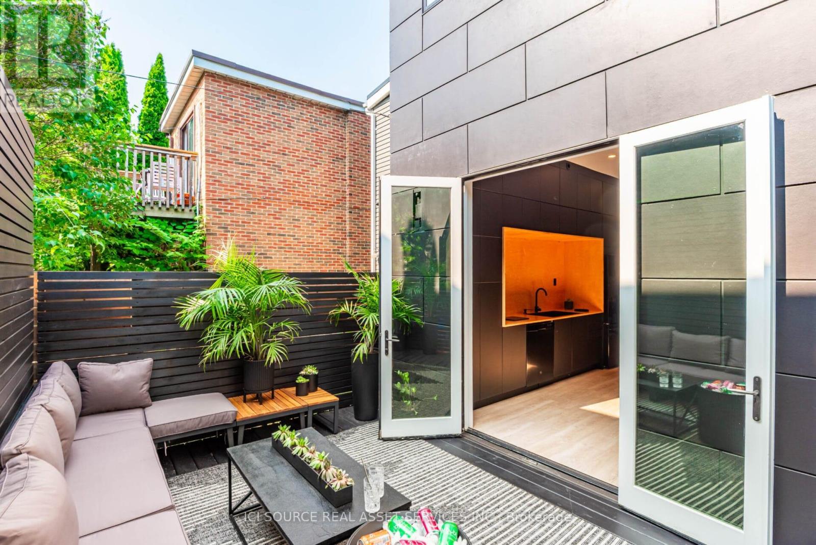 44 Massey Street Property Photo 18