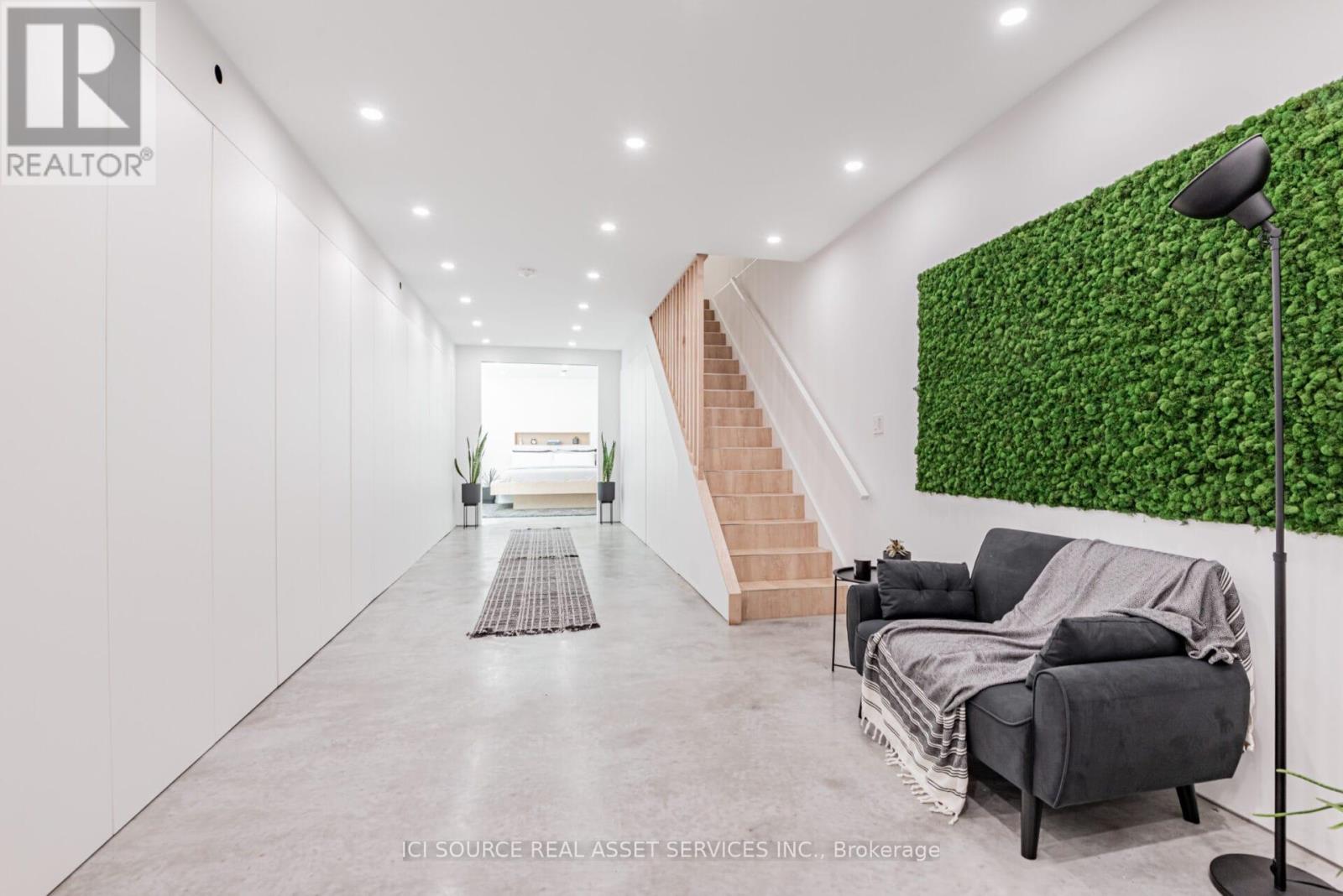 44 Massey Street Property Photo 37
