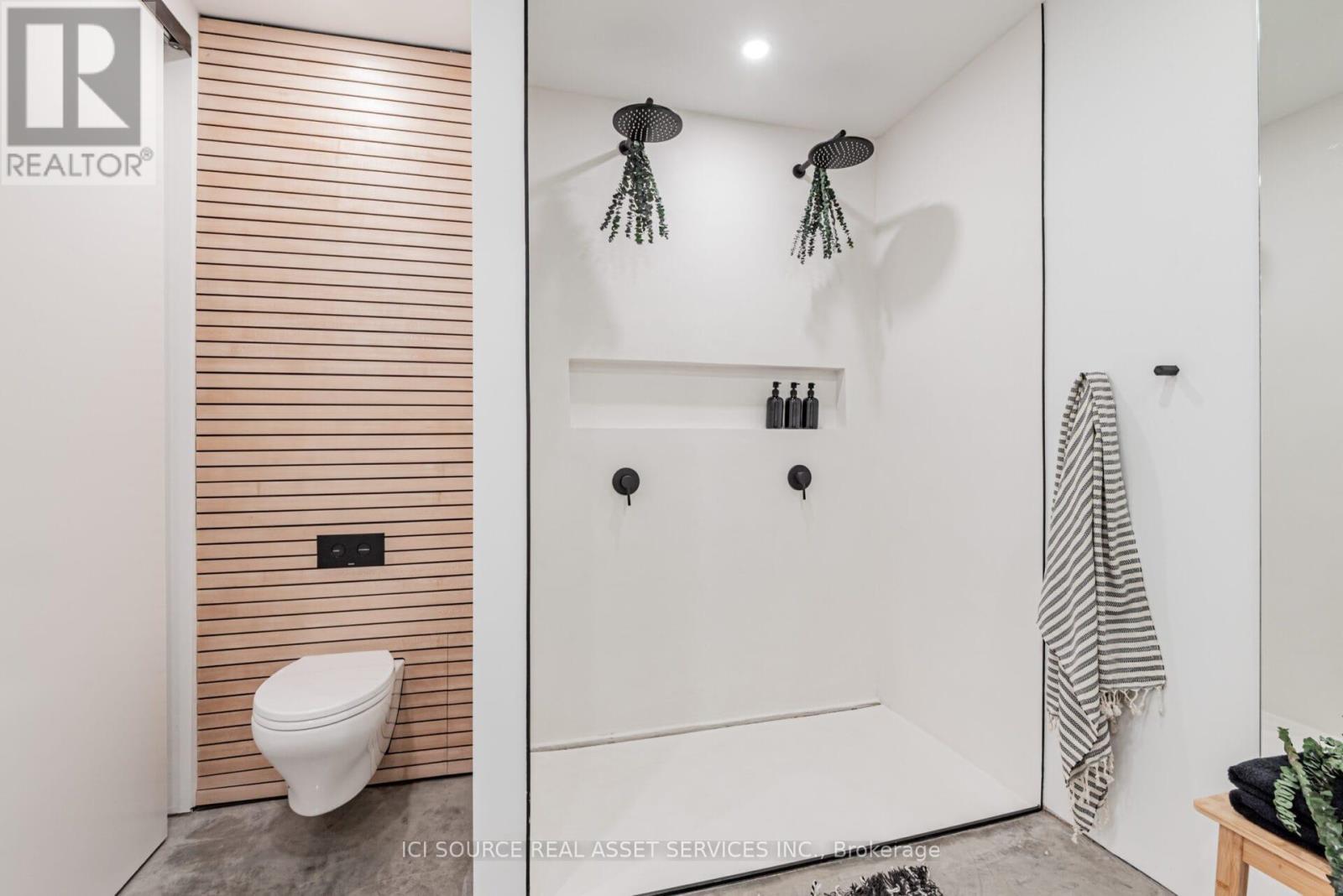 44 Massey Street Property Photo 38