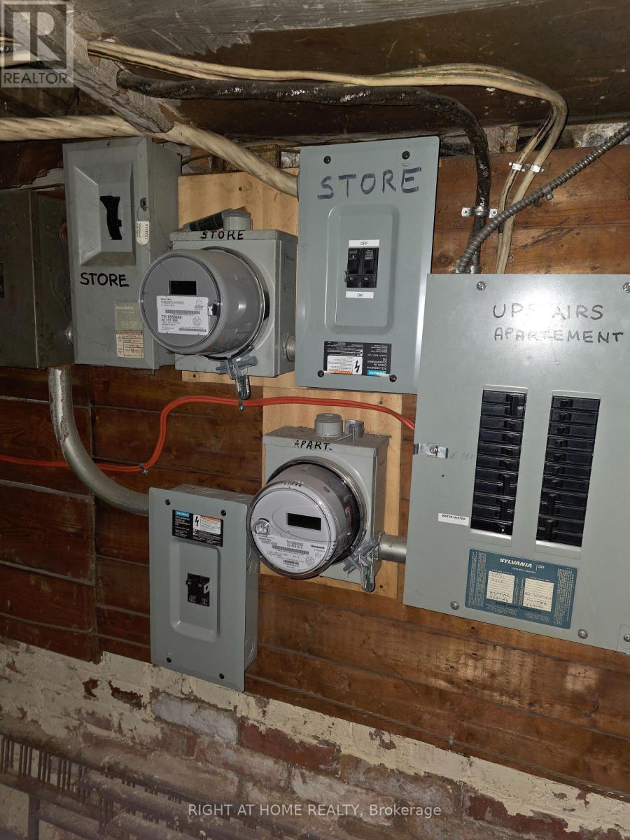 654 Bloor Street W Property Photo 5