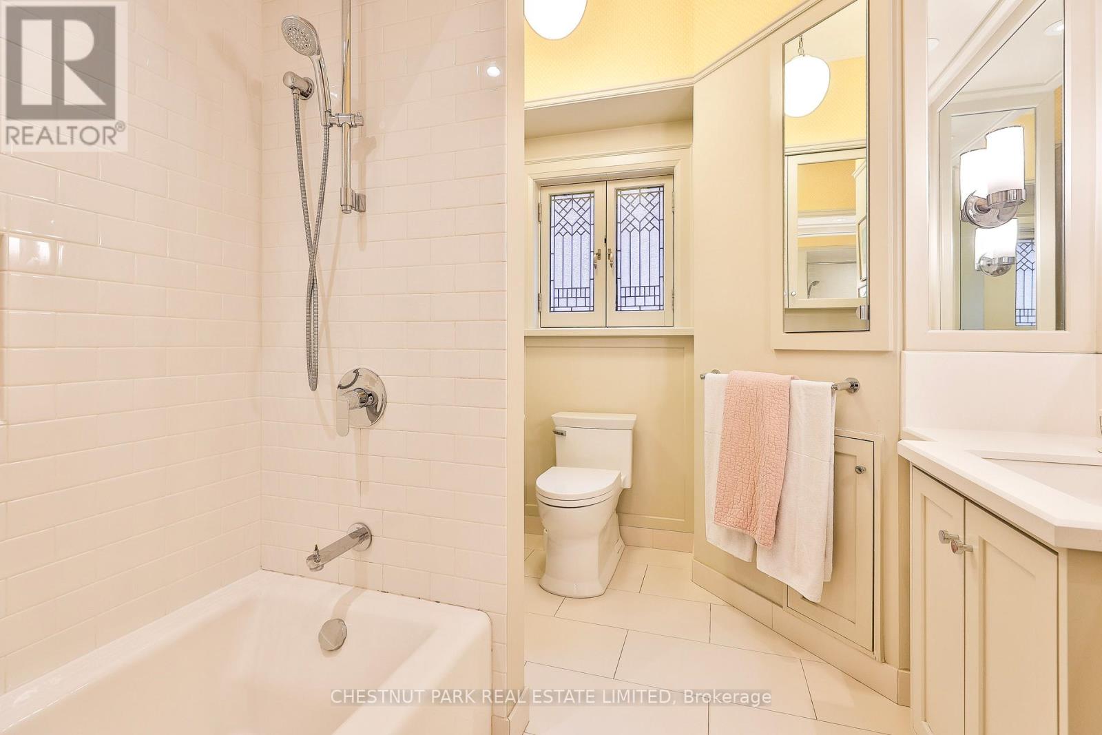 17 Elm Avenue Property Photo 27