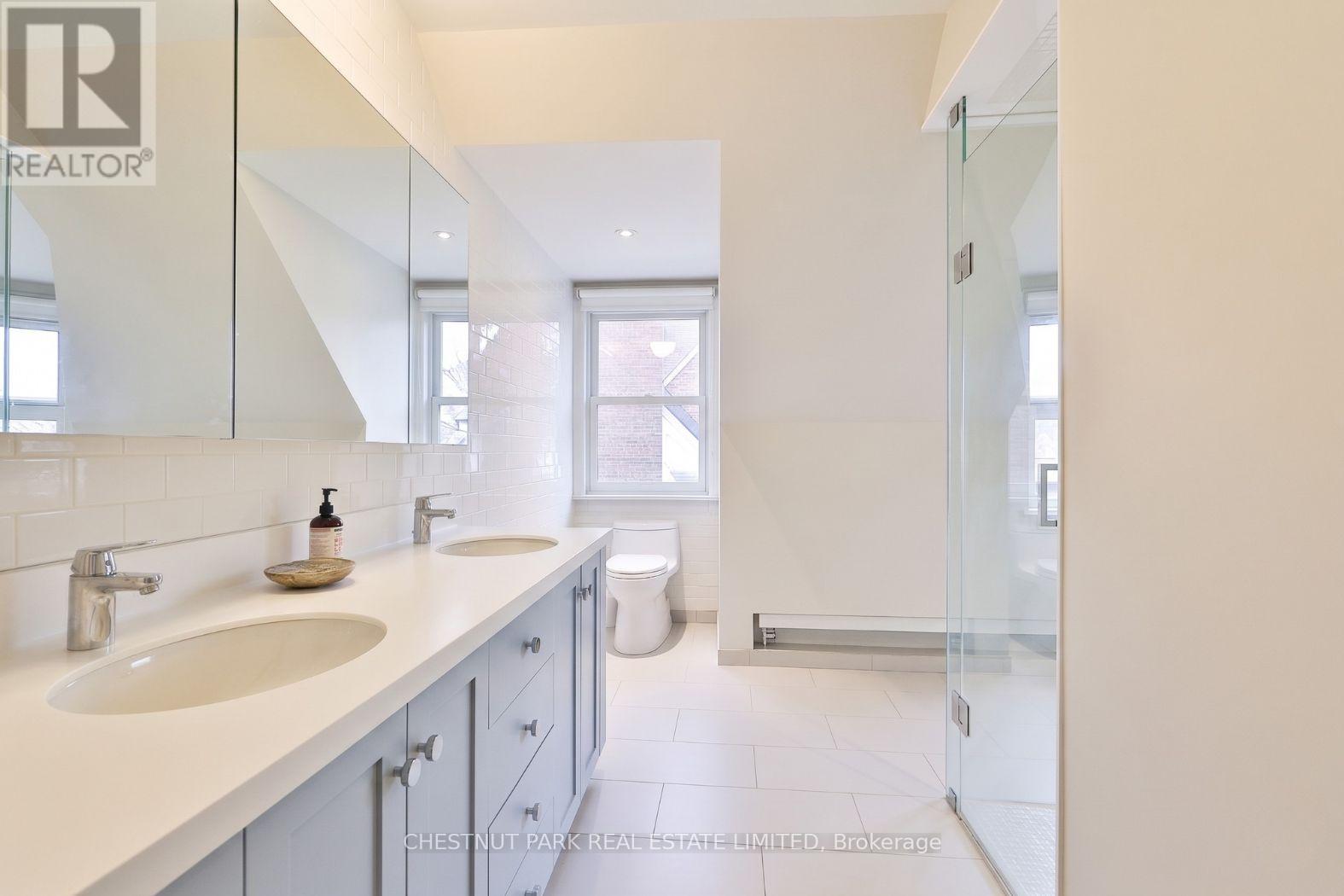 17 Elm Avenue Property Photo 36