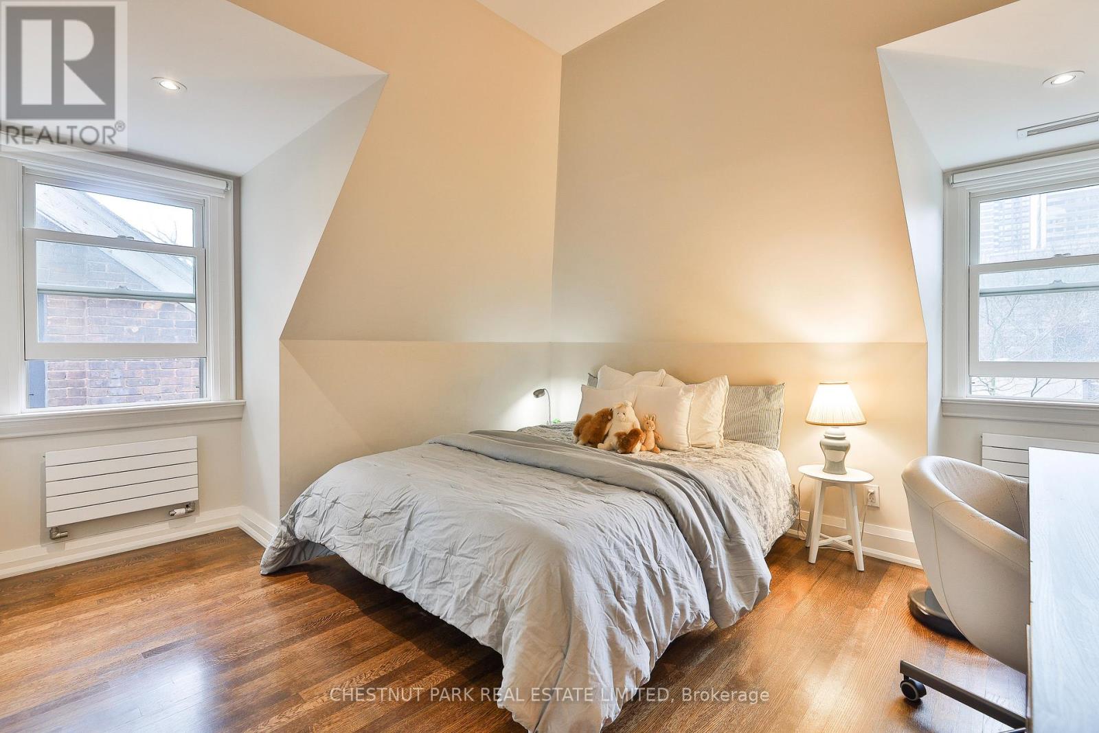 17 Elm Avenue Property Photo 38