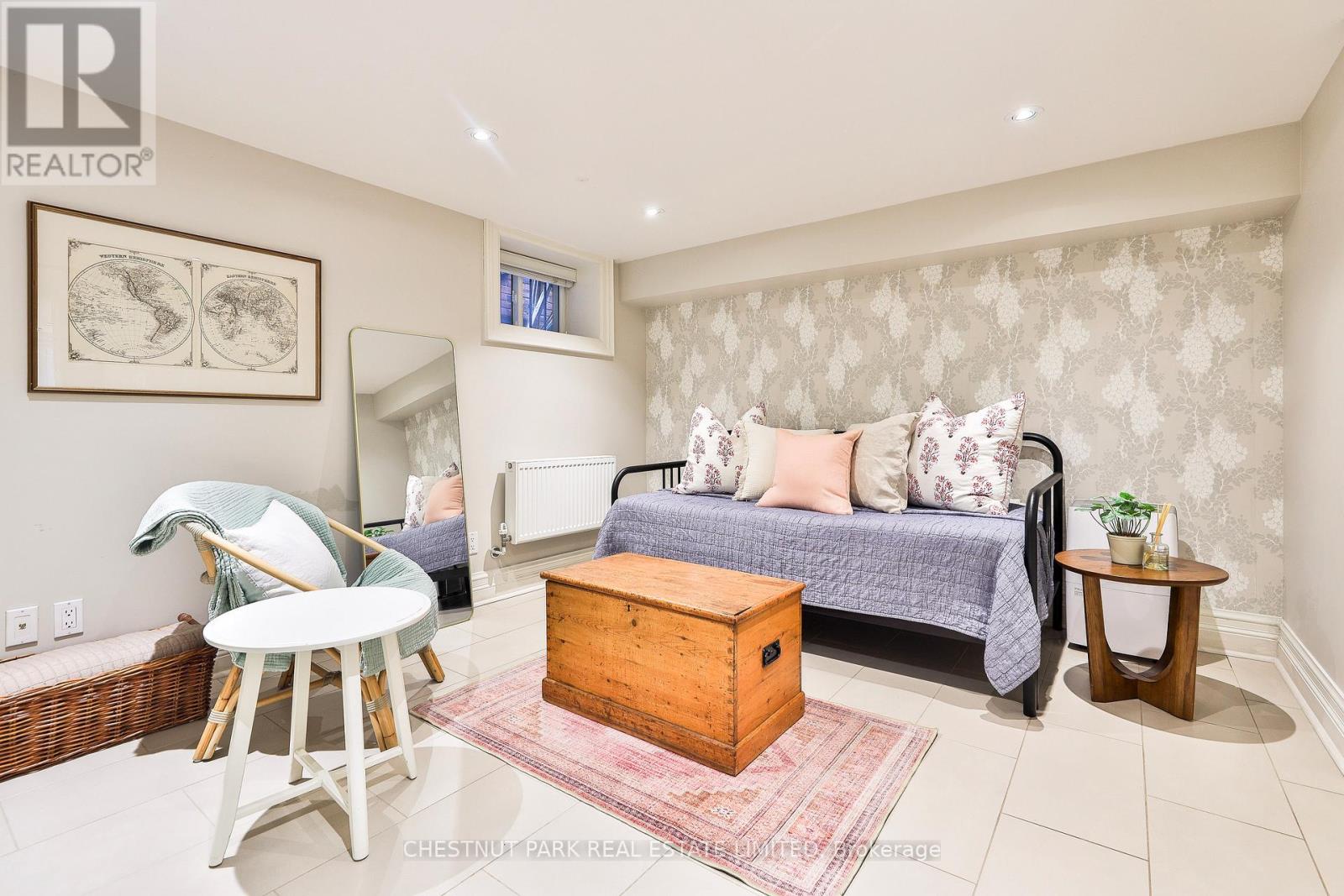 17 Elm Avenue Property Photo 43