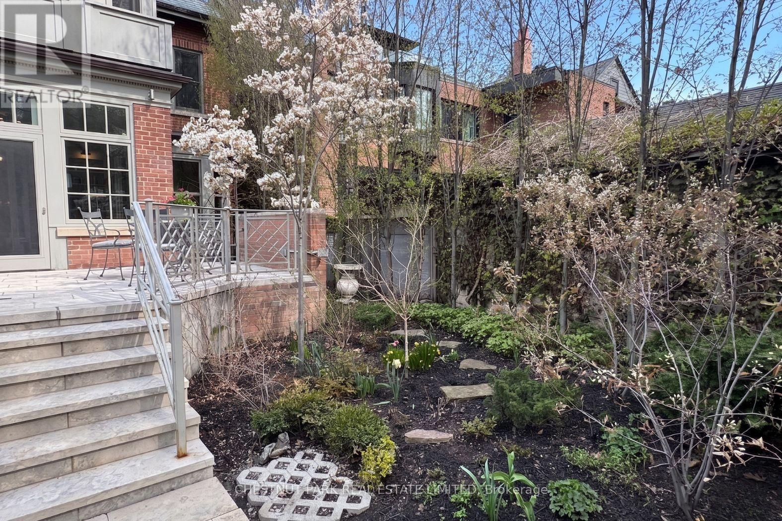 17 Elm Avenue Property Photo 46