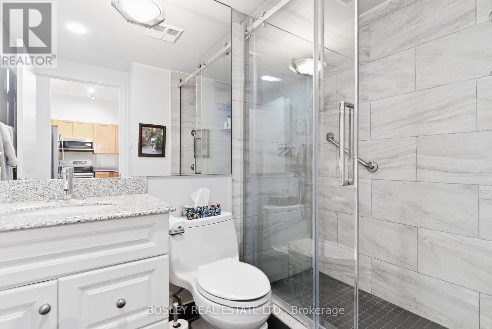 106 - 600 Queens Quay West Property Photo 3
