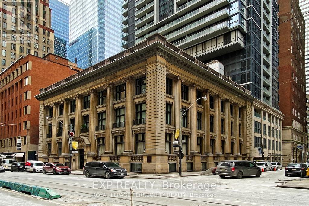 73 RICHMOND STREET W