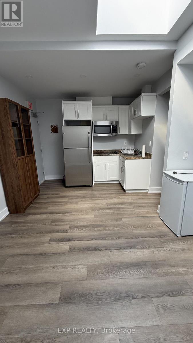 522 - 1315 Lawrence Avenue E Property Photo 18