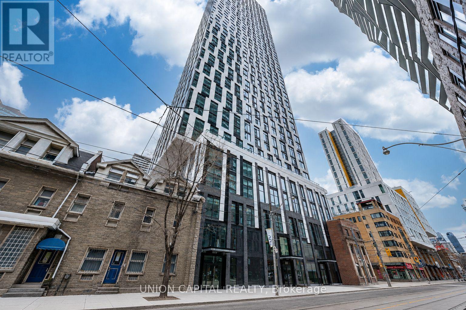 5511 - 252 Church Street Property Photo 1