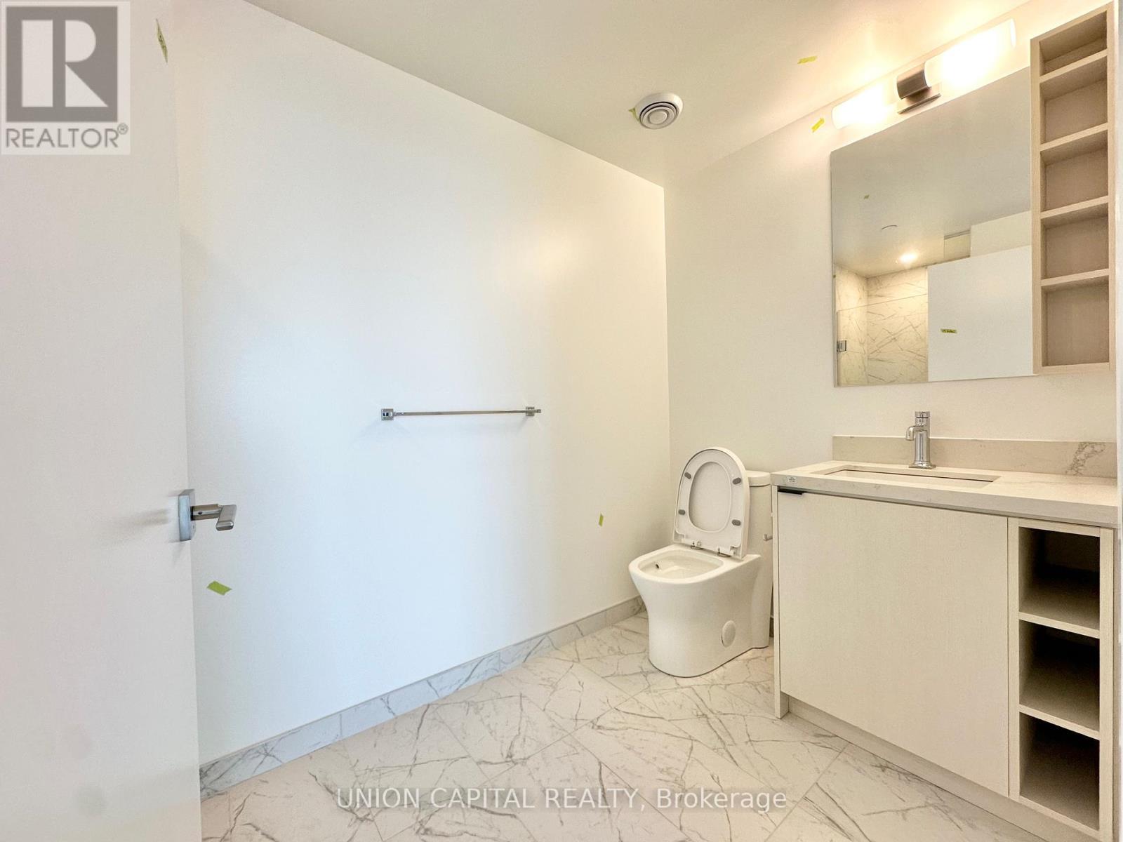 5511 - 252 Church Street Property Photo 14