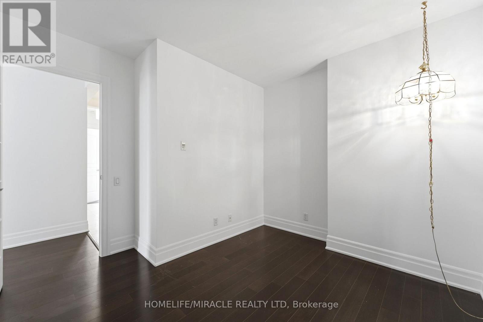 Lph2 - 777 Steeles Avenue Property Photo 4