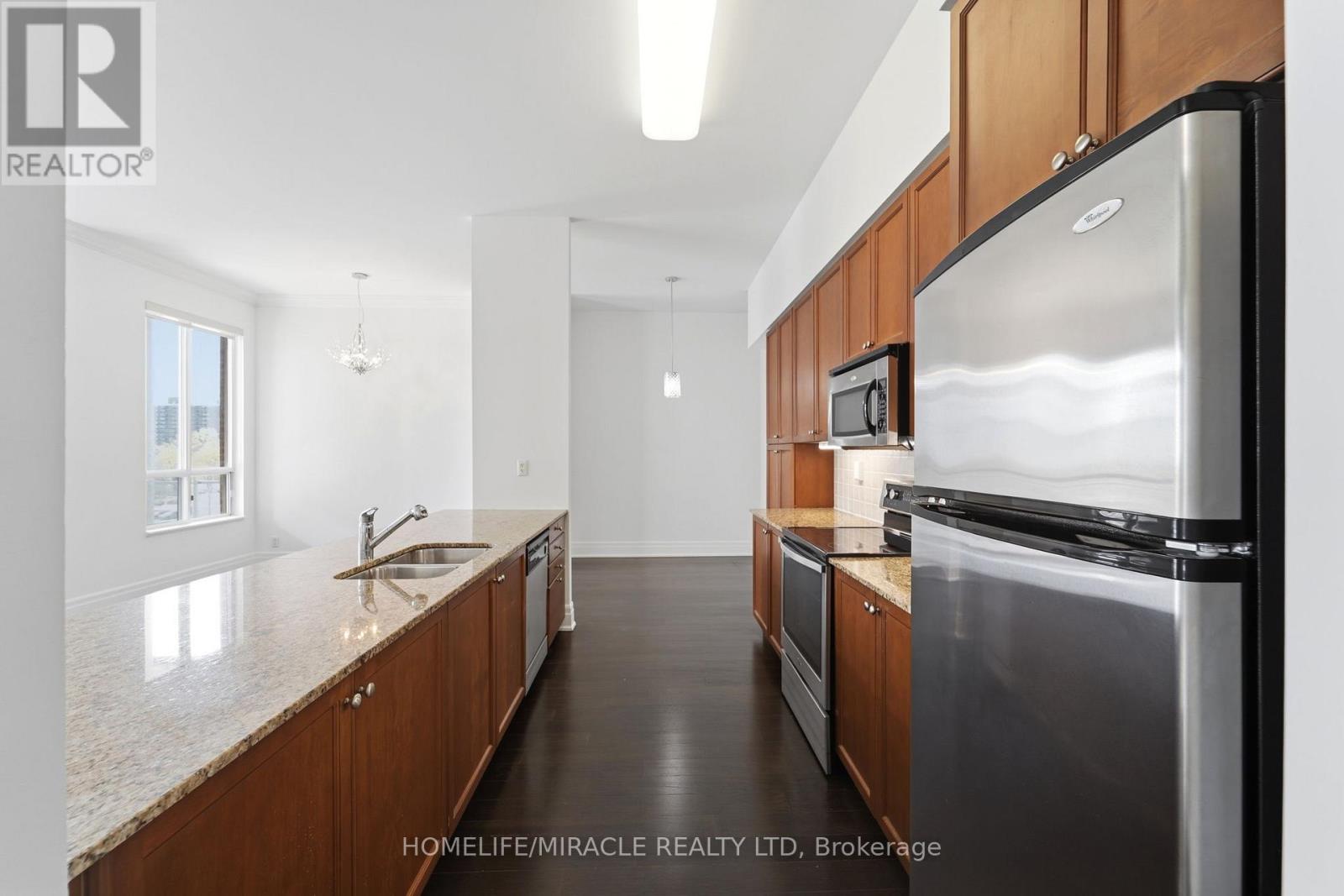 Lph2 - 777 Steeles Avenue Property Photo 43