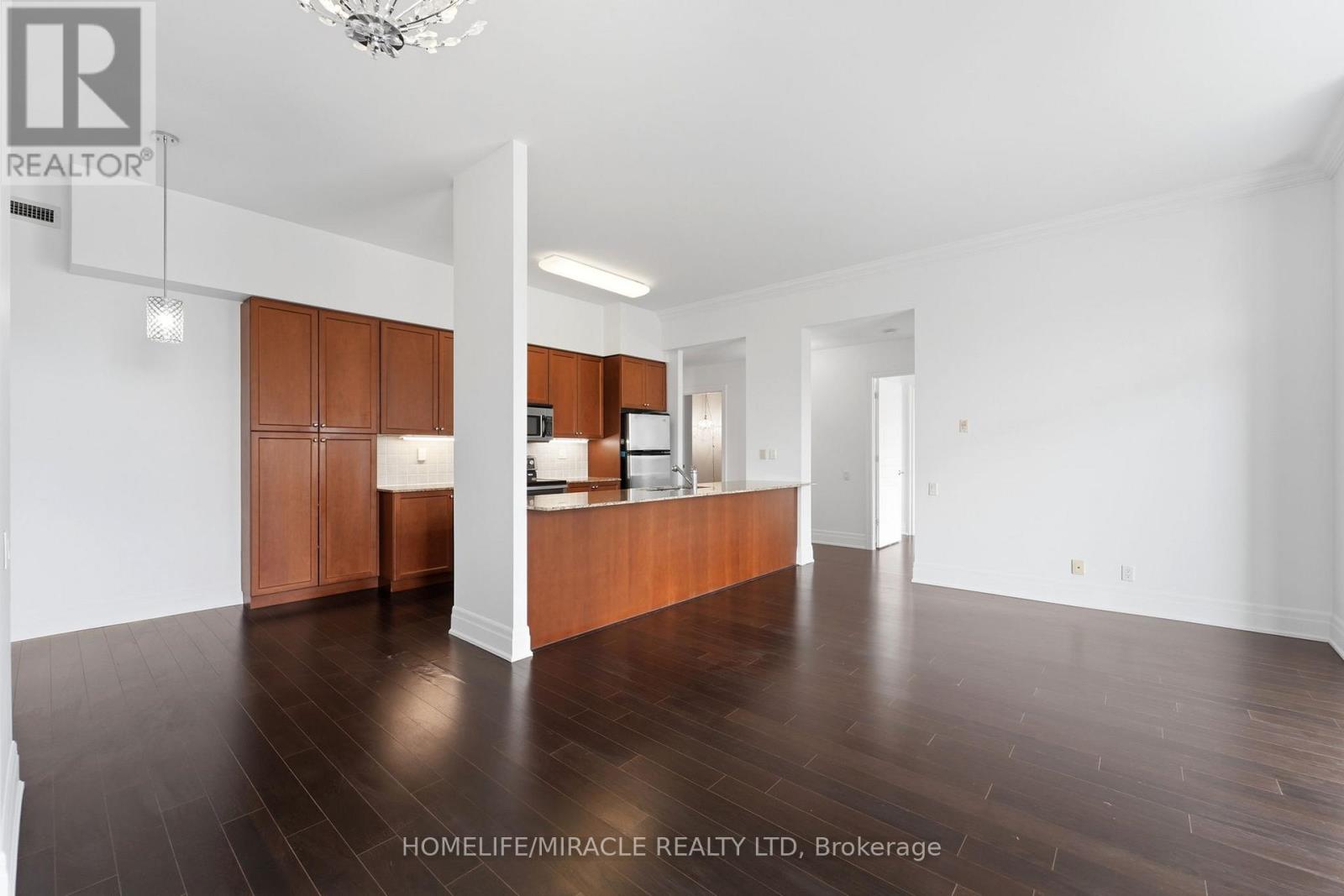 Lph2 - 777 Steeles Avenue Property Photo 46