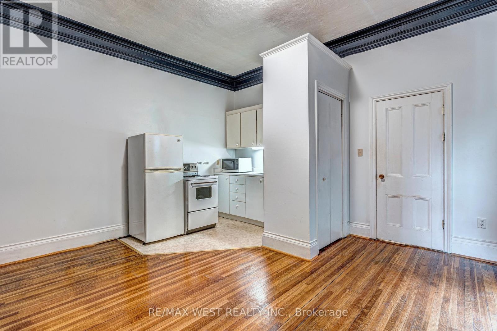 125 Madison Avenue Property Photo 10