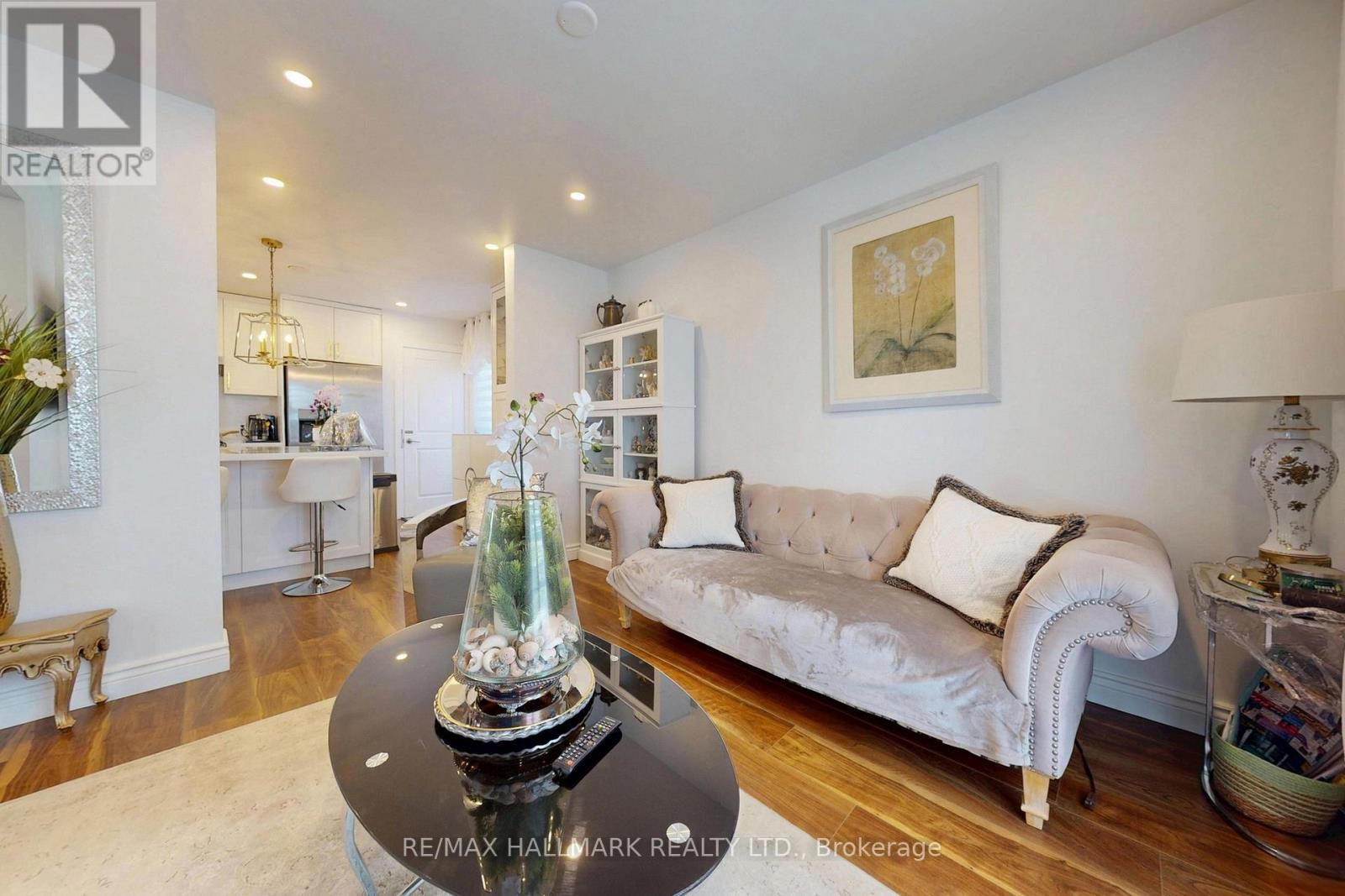 96 Searle Avenue Property Photo 3