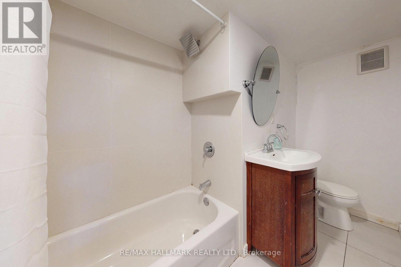 96 Searle Avenue Property Photo 32