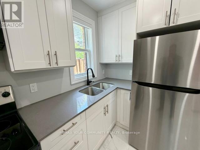 Main Level - 19 Mount Royal Avenue Property Photo 15