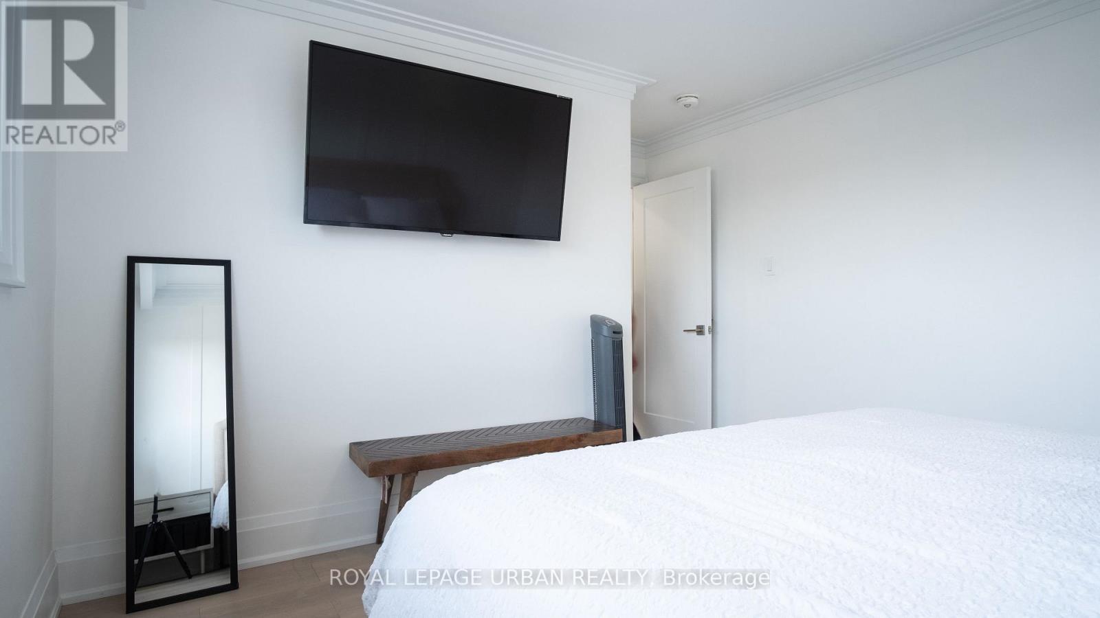 434 Westmount Avenue Property Photo 16