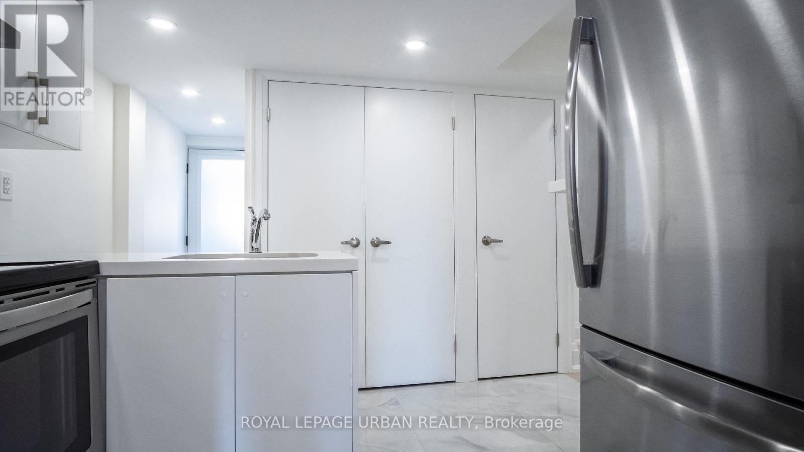 434 Westmount Avenue Property Photo 28