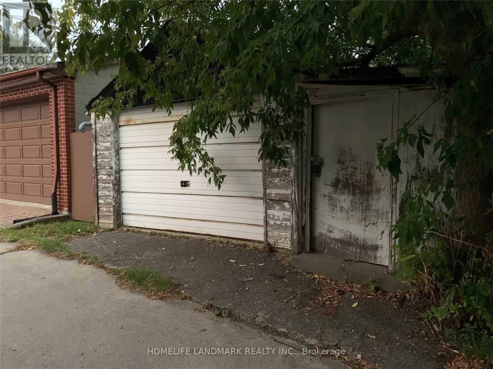 60 Greensides Avenue Property Photo 13