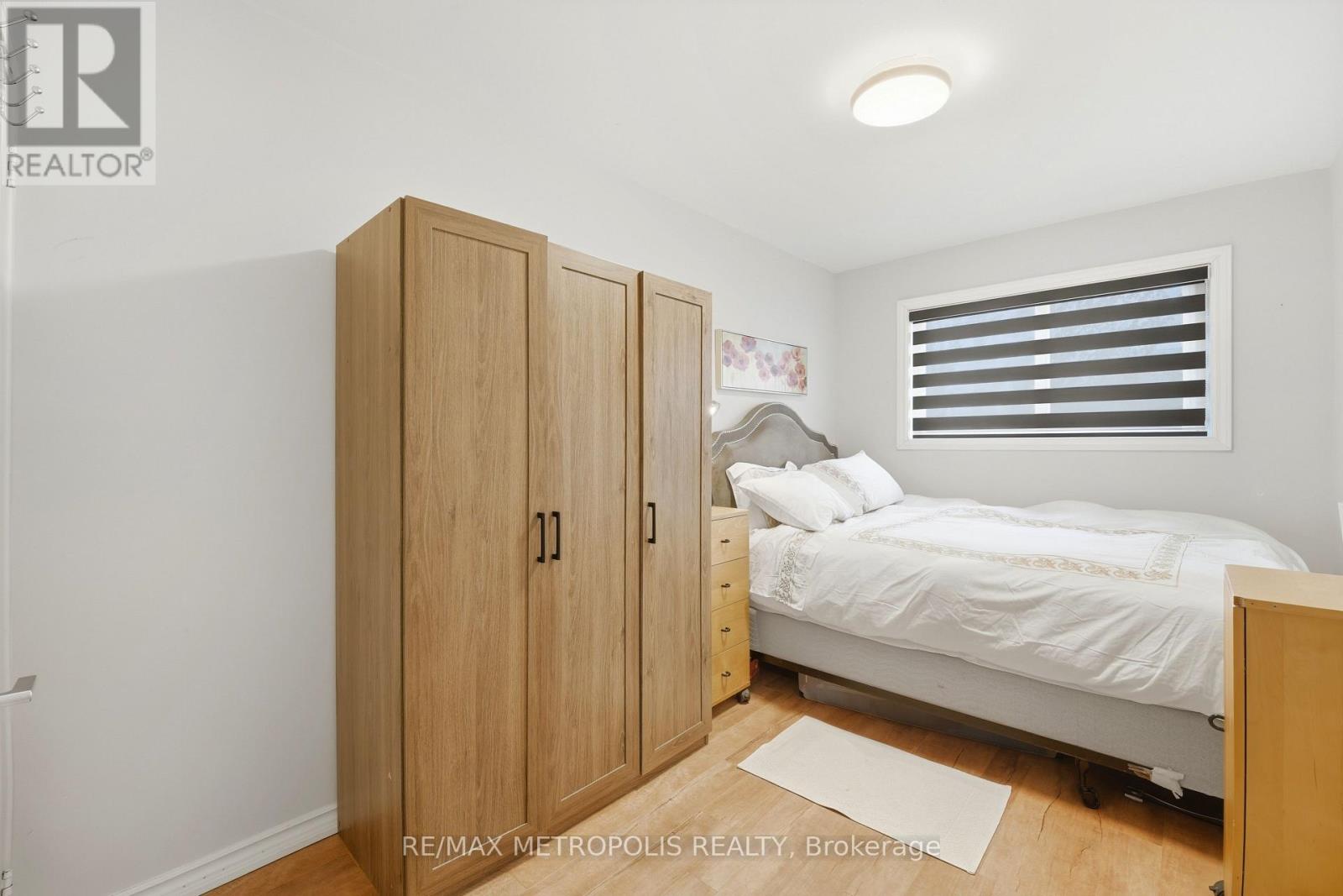 205 - 5877 Bathurst Street Property Photo 18