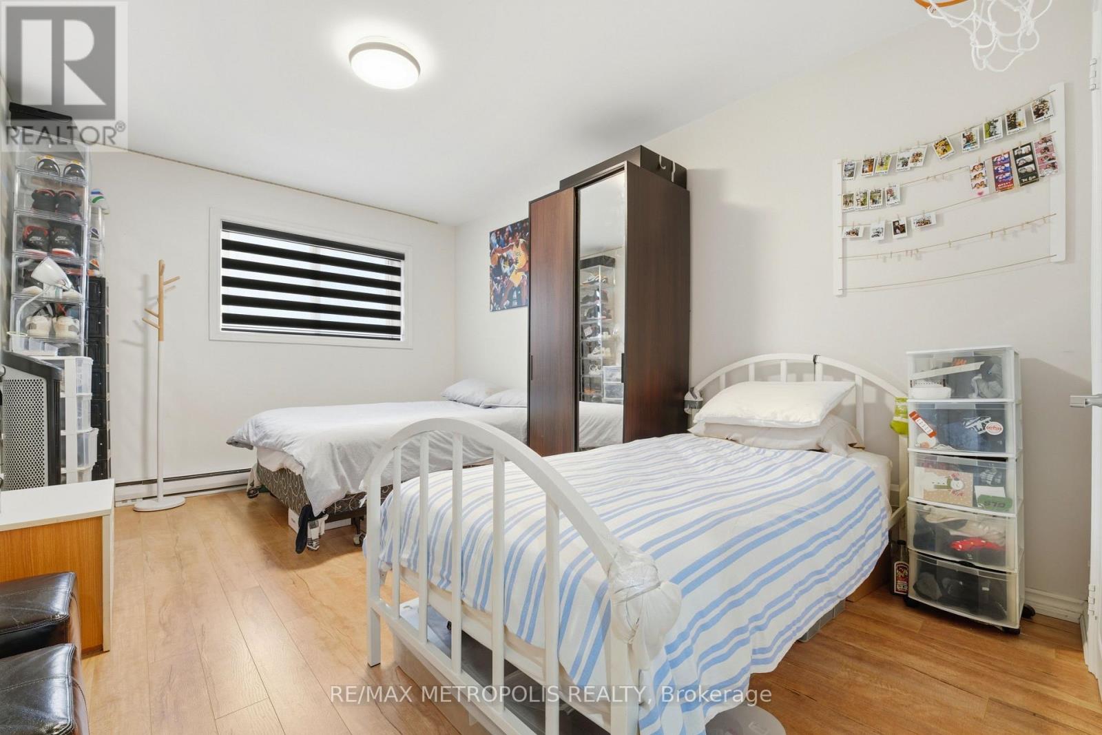 205 - 5877 Bathurst Street Property Photo 23
